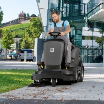 Karcher KM 90/60 R G New Petrol Ride On Sweeper