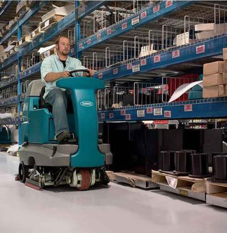 Tennant T7 Cylindrical New Ride-On Battery Floor Scrubber Dryer
